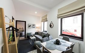 Charming Old Town Flat With Mountain View